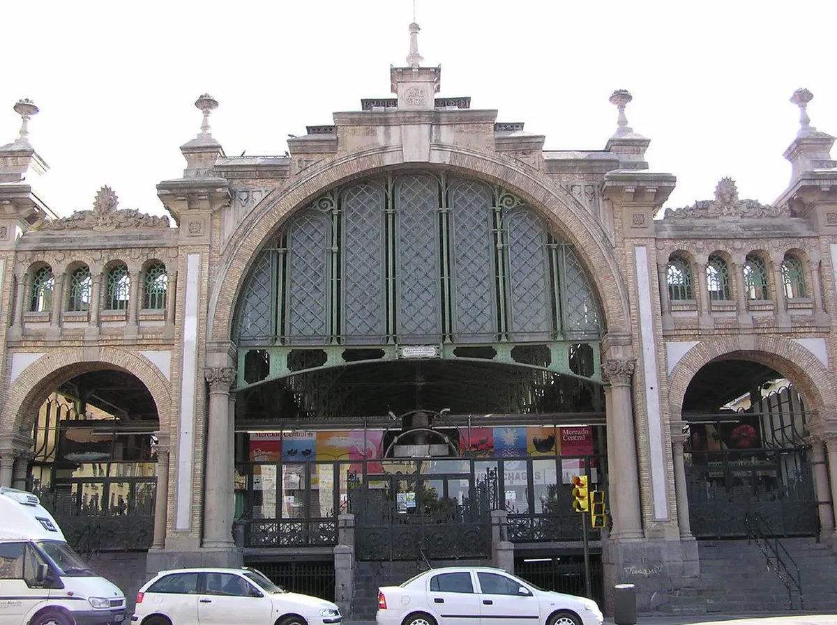 Zaragoza Central Market: Architectural Beauty
